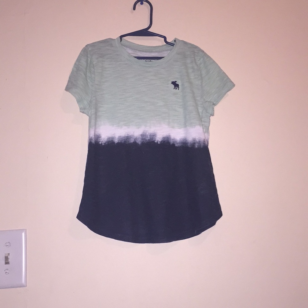 Abercrombie kids shirt